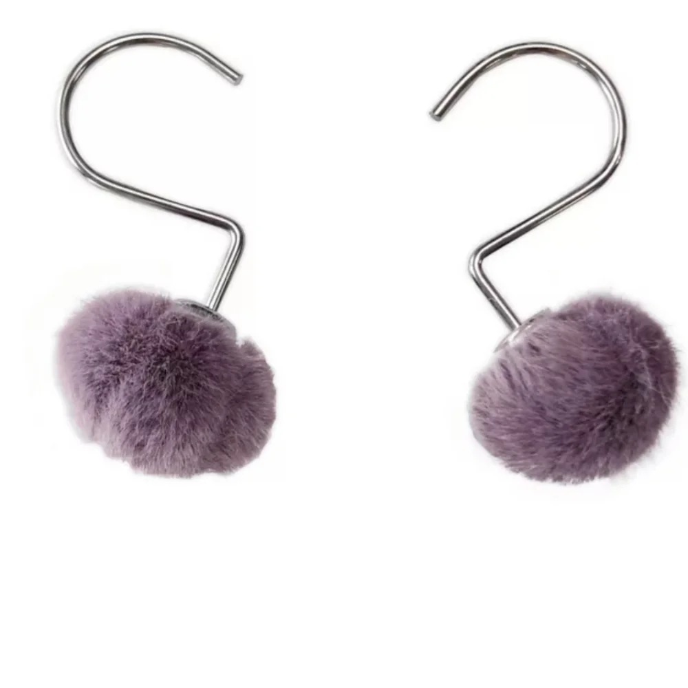 Faux Fur Pom Pom Shower Hook Set Purple